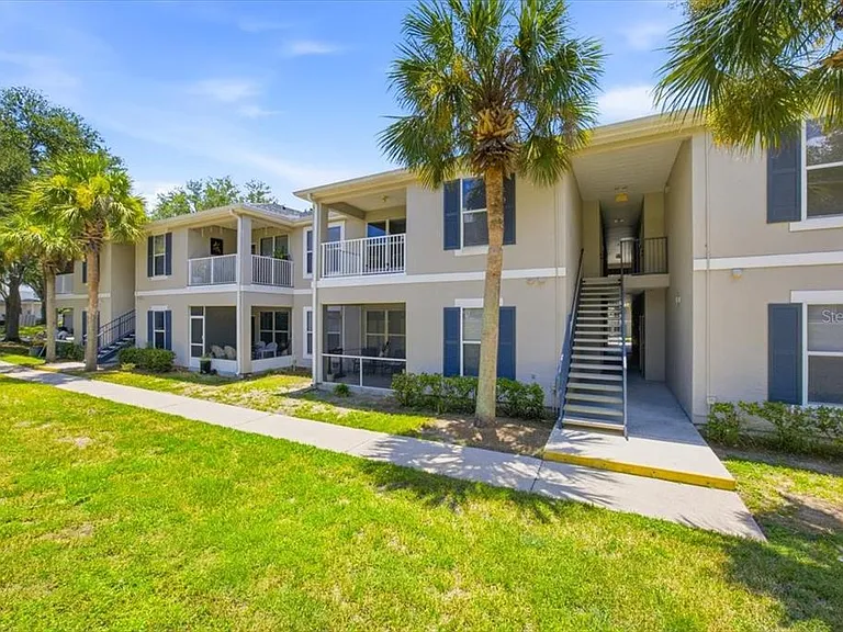 4008 Hemingway Cir — Photo 1