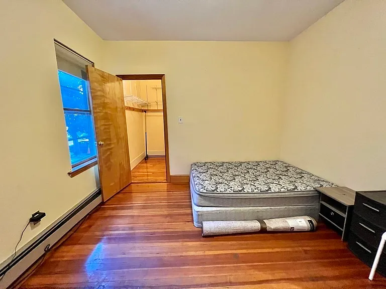 558 Washington St #1 — Photo 13
