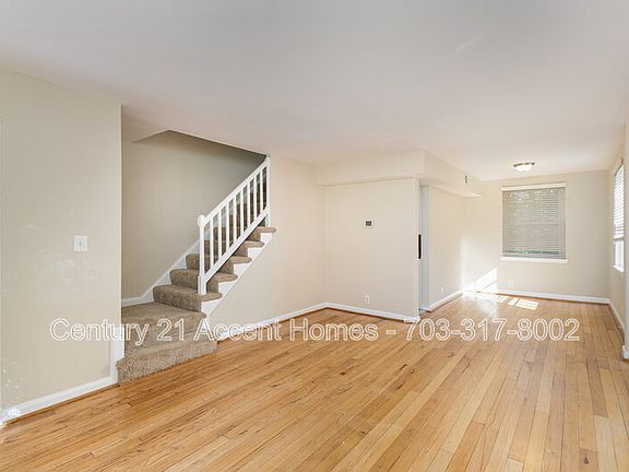 4th image of 3342 S Wakefield St #A