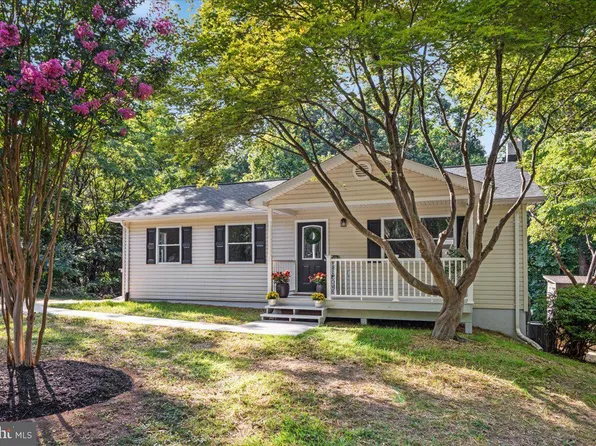 357 Pine Shores Dr, Front Royal, VA 22630