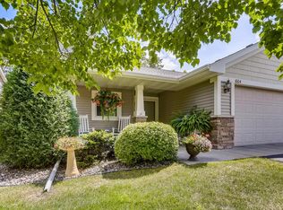 1004 10th St N, Hudson, WI 54016