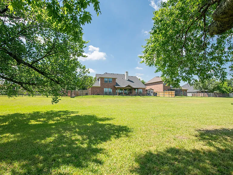 204 Country Lakes Dr — Photo 41