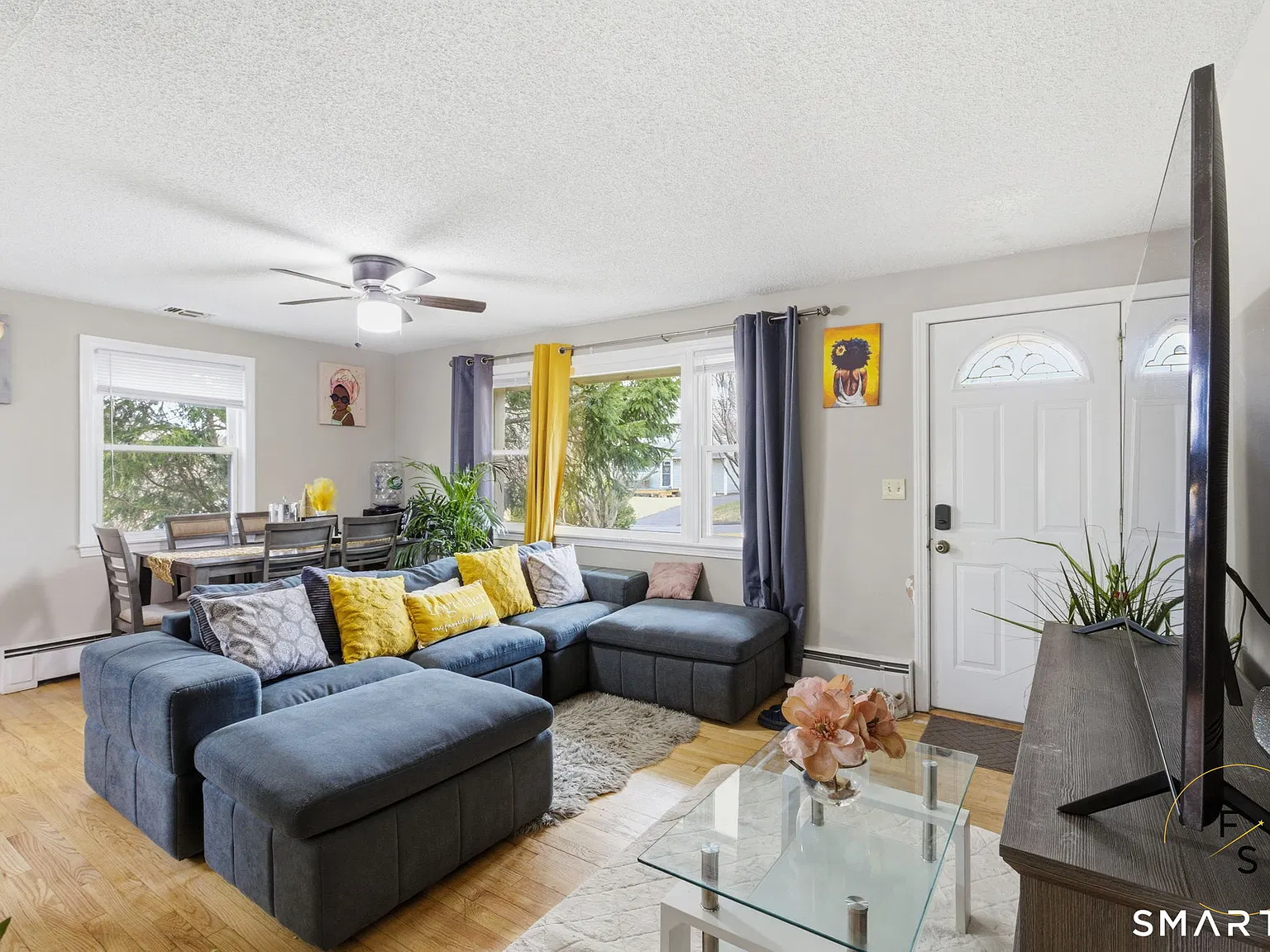 3 bed, 1.0 bath, 884 sqft, $2,600 — Photo 4