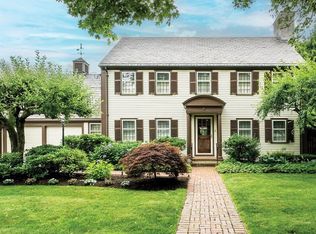 8 Manitoba Rd, Newton, MA 02468