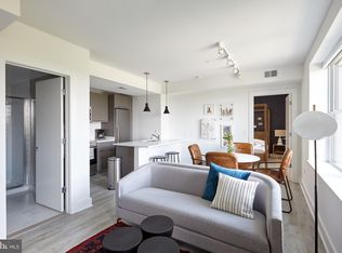816 Potomac Ave SE APT 302, Washington, DC 20003