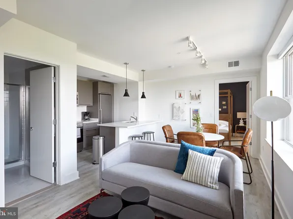 816 Potomac Ave SE, Washington, DC