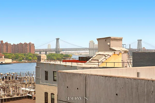 Sold by Town Residential | media 10