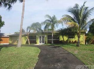 10170 Dahlia Ave, Palm Beach Gardens, FL 33410