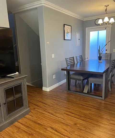2429 Mohawk St #3 — Photo 7