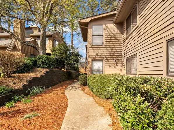 1701 Parkaire Xing, Marietta, GA 30068