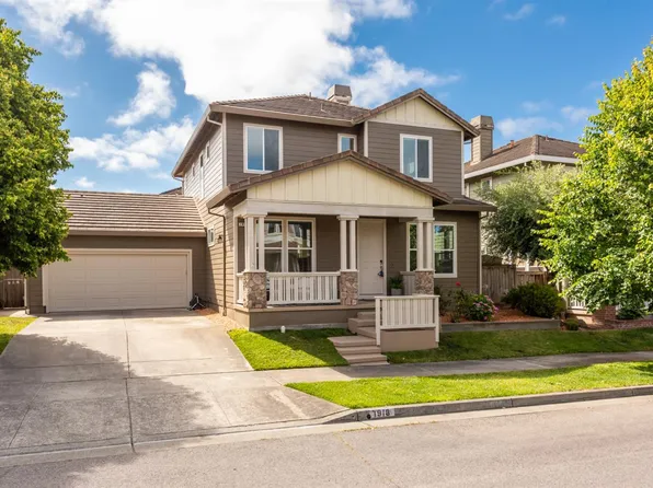 1918 Sestri Lane, Petaluma, CA 94954