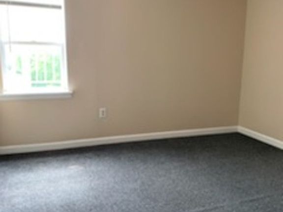 5th image of 613 Boggs Ave APT 4