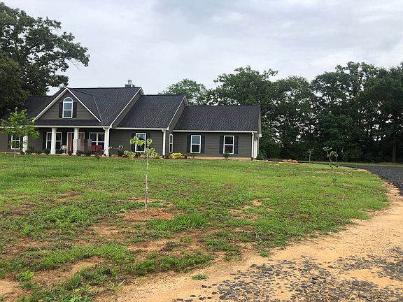 2nd image of 745 Thrasher Rd