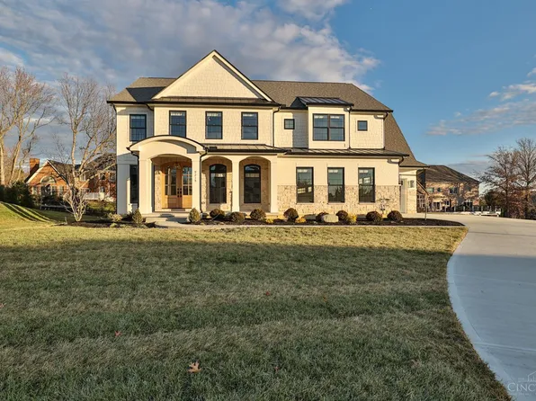 9218 Stonewood Ct, Cincinnati, OH 45242