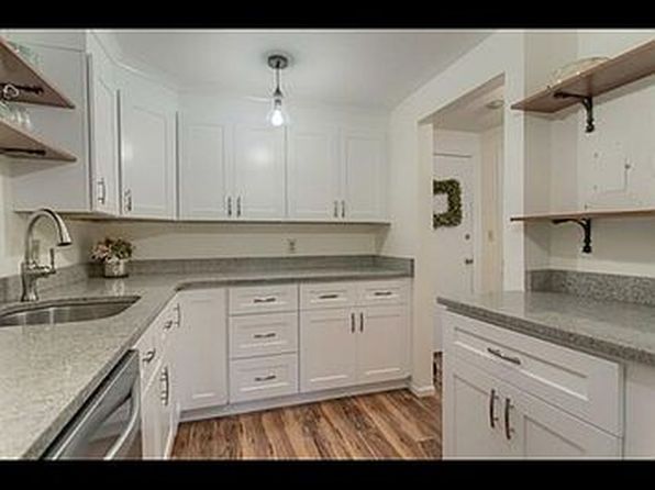 5 Elm St APT 1