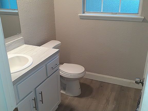 5th image of 14006 Fiesta Cir