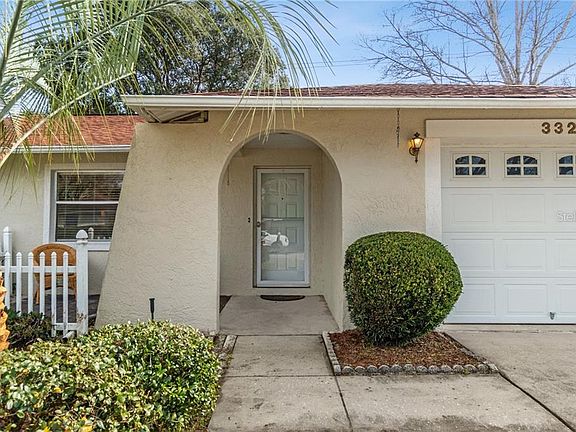 3rd image of 3327 N Tamarisk Ave