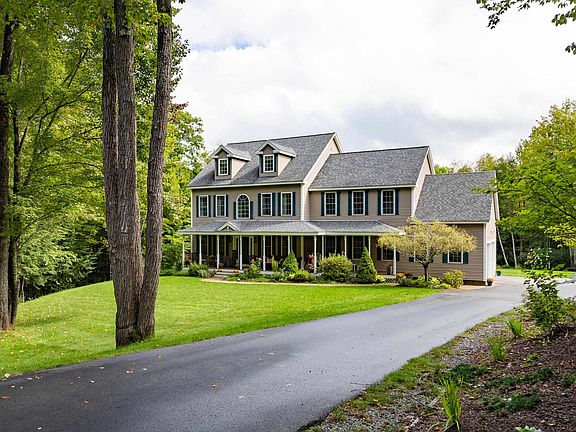 2nd image of 57 Foxberry Dr