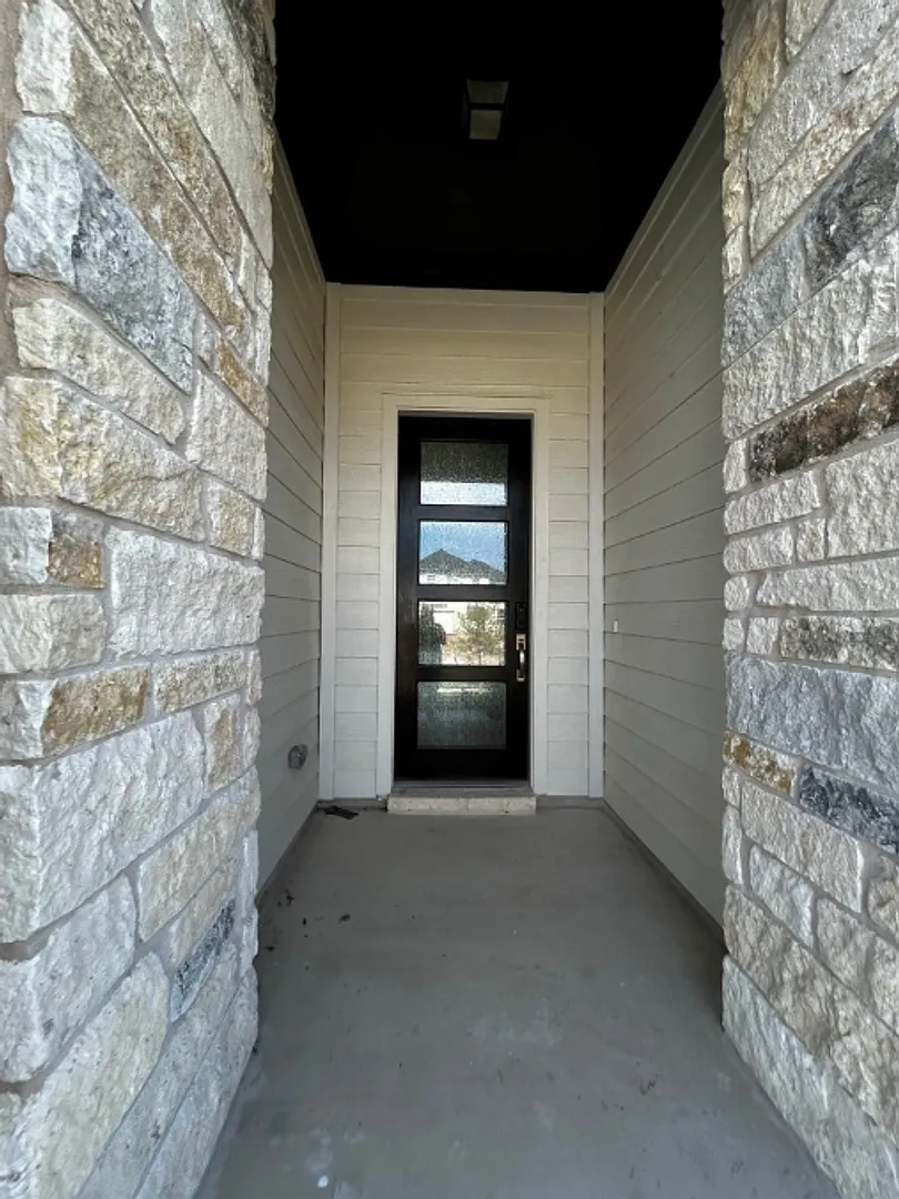 Coming Soon! 4 BR/3BA | Single Family Home | 1-Car Covered Parking | In Liberty Hill! — Photo 3