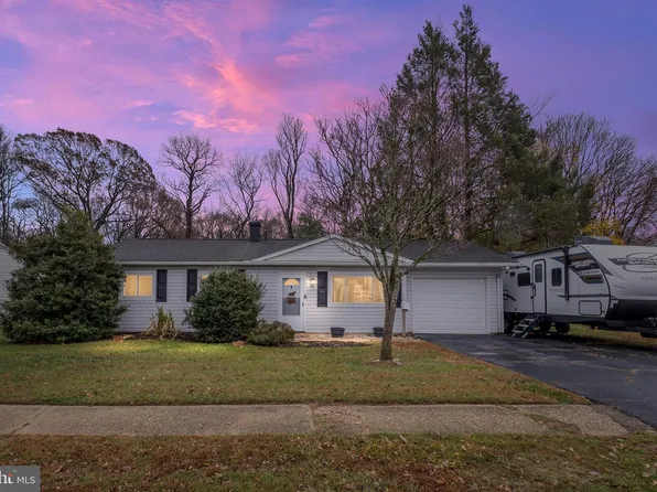 107 Anderson Rd, Newark, DE 19713