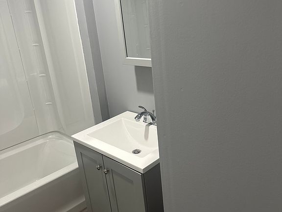 3rd image of 91 West St #1N