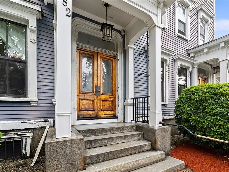 182 Bowen St #11 — Photo 2