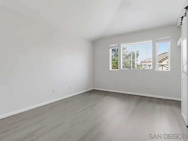 1103 Pacific Grove Loop — Photo 36