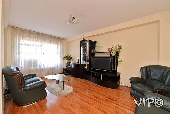 Sold by Exit Kingdom Realty | media 19