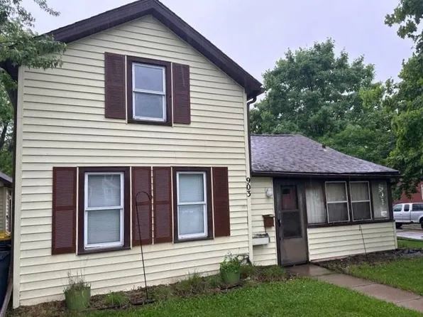 903 10th St, Monroe, WI 53566