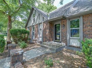 1504 SW 13th St, Blue Springs, MO 64015