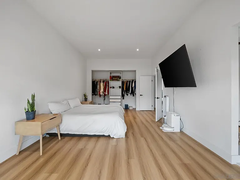 7410 Caminito Carlotta — Photo 20