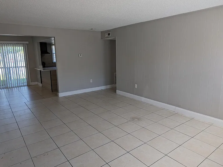 2753 L B McLeod Rd #B — Photo 10