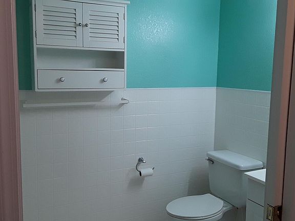 4th image of 153 Polk Dr