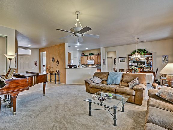 3rd image of 22610 N Mazatlan Dr