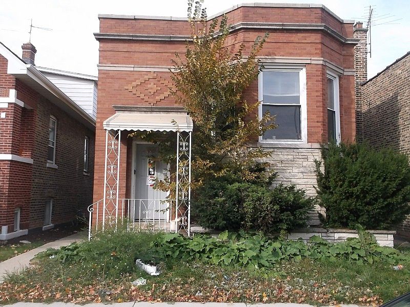 1st image of 1820 S Central Ave