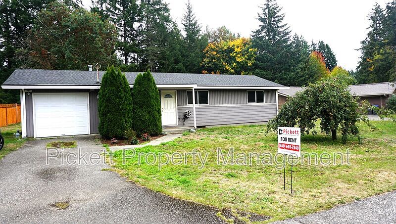 1st image of 2567 Madrona Dr SE