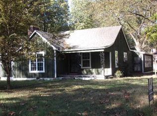 901 2nd St, Earle, AR 72331