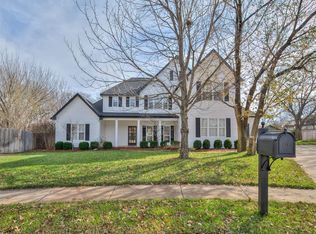 228 Millbury Rd, Norman, OK 73071