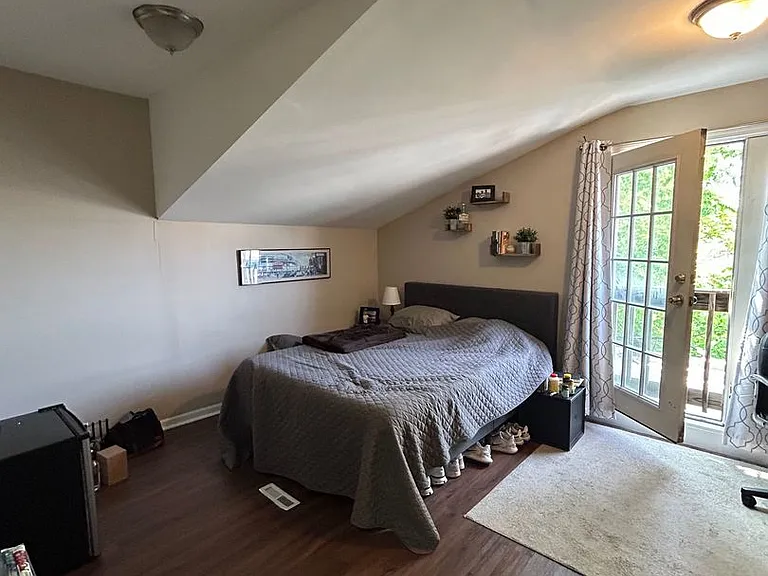 1505 W Huron St #2 — Photo 10