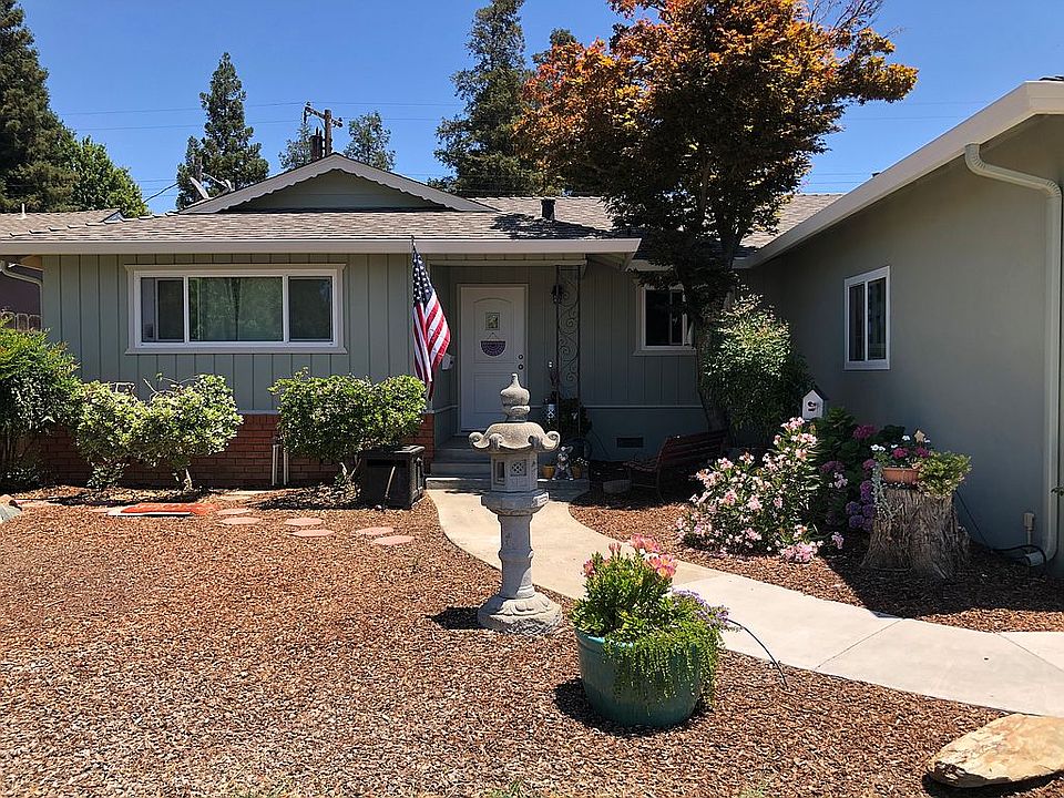2nd image of 2140 N Denair Ave