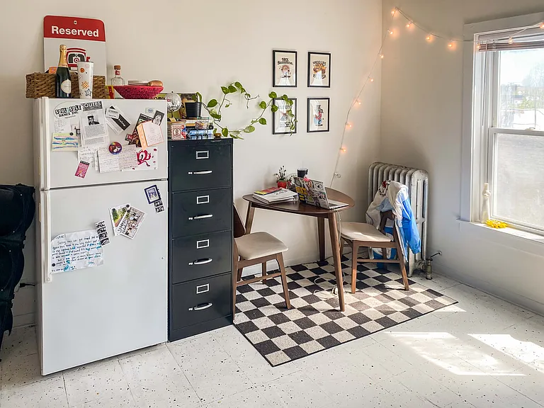 1825 1/2 W Foster Ave #3 — Photo 3