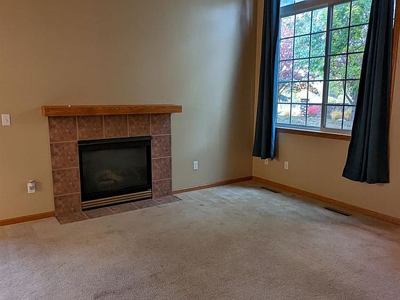 4th image of 5401 Fawn Ct SE