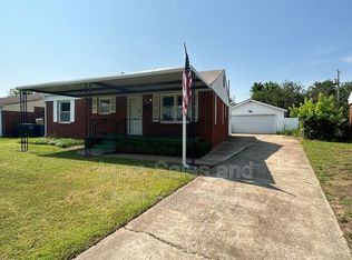 206 E Myrtle Dr, Midwest City, OK 73110
