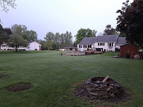 5th image of 4925 Meadowbrook Rd