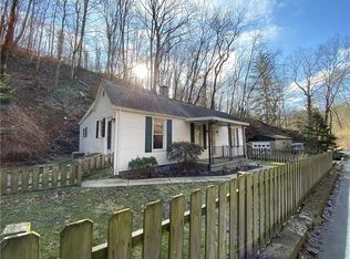 3901 Spring Garden Rd, Pittsburgh, PA 15212