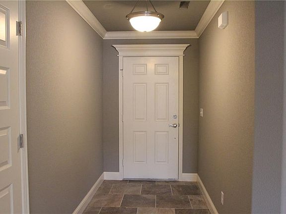 3rd image of 1510 W Kelley Dr