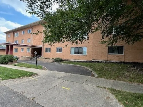 540 Heather Dr APT 9, Dayton, OH 45405