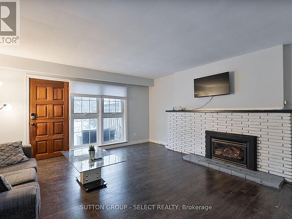 5th image of 1010 Kipps Ln