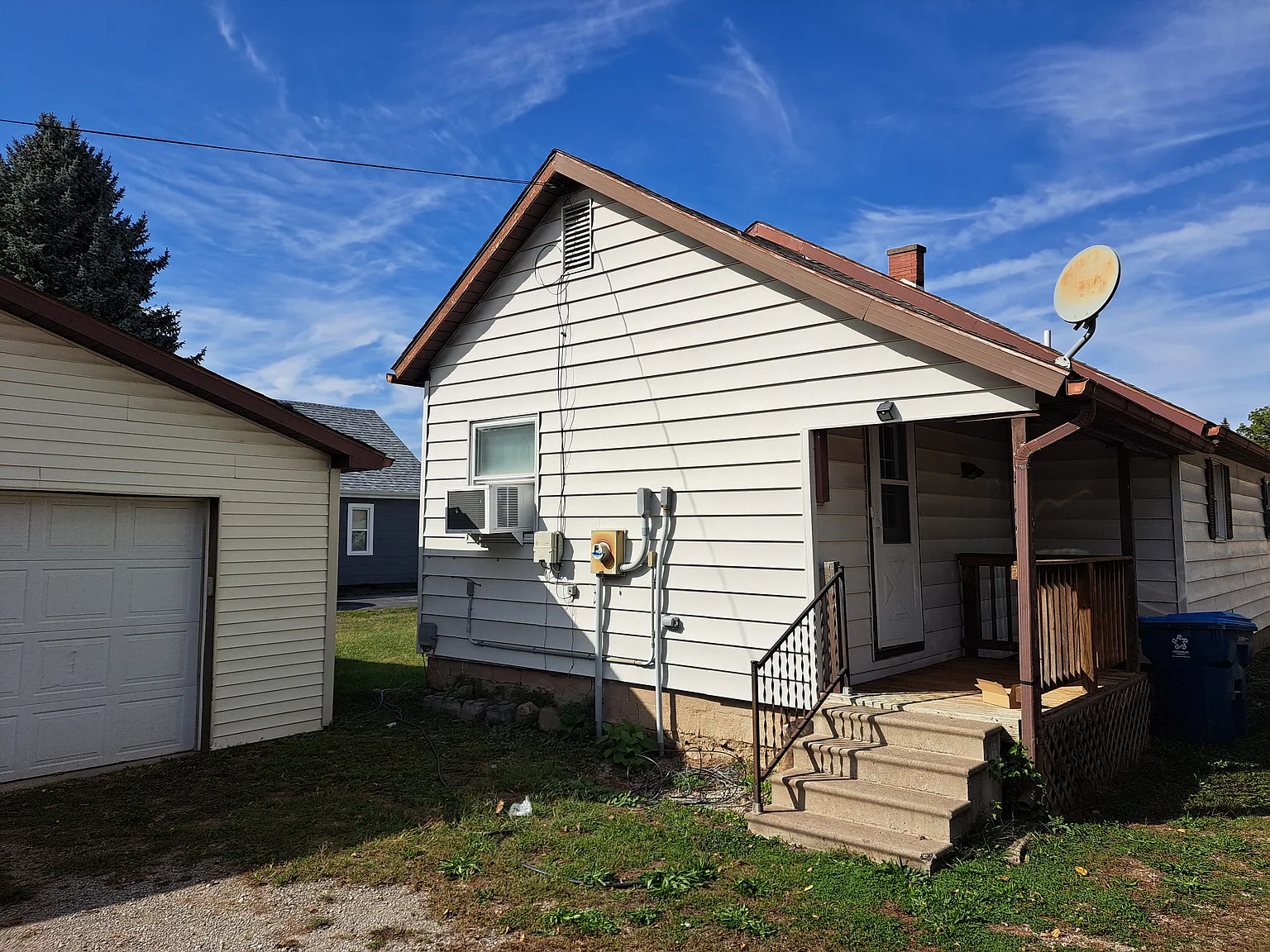 2 bed, 940 sqft, $1,275 — Photo 3