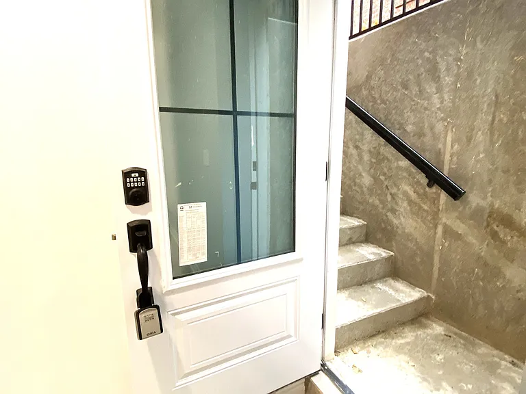11 Berkshire Ct #BASEMENT — Photo 4
